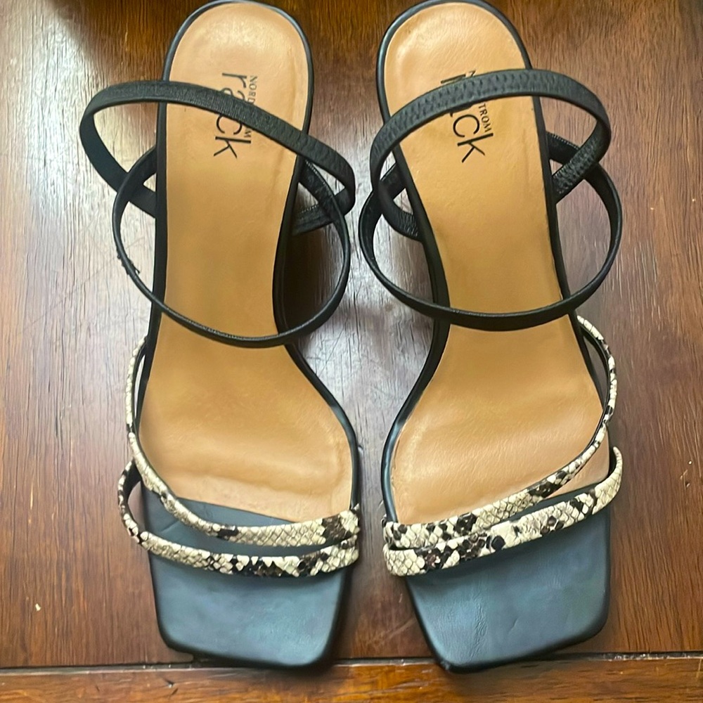 Nordstrom Rack Black & Snake print Wedge Heeled Sandals - Size 7.5